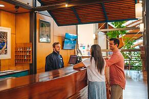 Kingfisher Bay Resort