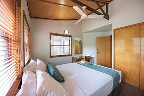Kingfisher Bay Resort
