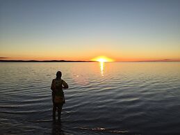 Kingfisher Bay Resort