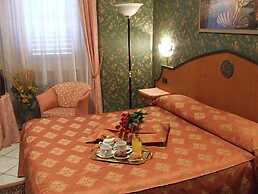 Hotel Nespolo D'Oro