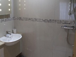 Clover Spa and Hotel