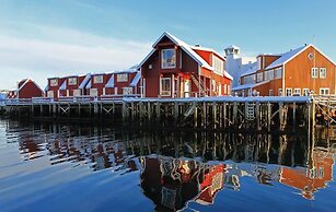 Nyvågar Rorbuhotell  - by Classic Norway Hotels