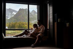 Nyvågar Rorbuhotell  - by Classic Norway Hotels