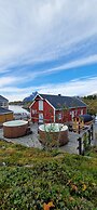 Nyvågar Rorbuhotell  - by Classic Norway Hotels