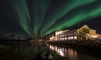 Nyvågar Rorbuhotell  - by Classic Norway Hotels