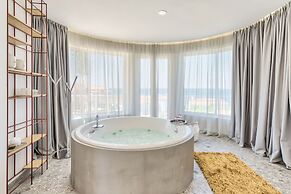 Arkadia Luxury Hotel Apartments