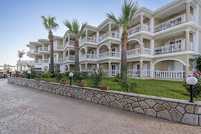 Arkadia Luxury Hotel Apartments