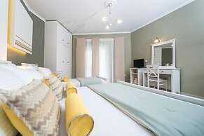 Arkadia Luxury Hotel Apartments