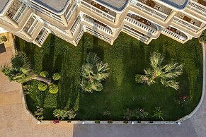 Arkadia Luxury Hotel Apartments