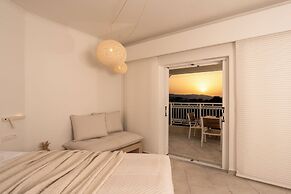Arkadia Luxury Hotel Apartments