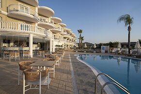 Arkadia Luxury Hotel Apartments