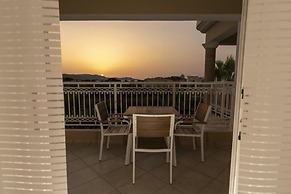 Arkadia Luxury Hotel Apartments