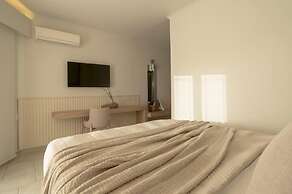 Arkadia Luxury Hotel Apartments