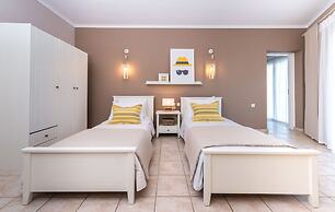 Arkadia Luxury Hotel Apartments