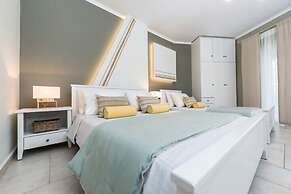 Arkadia Luxury Hotel Apartments