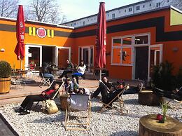 Holi Hostel Hotel