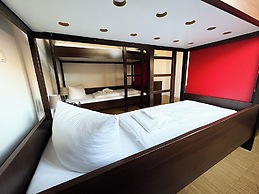 HOLI City Apart Hotel Berlin