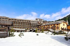 Hotel Club Relais Des Alpes