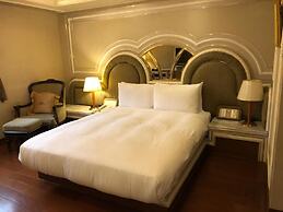 Charming Castle Hotel