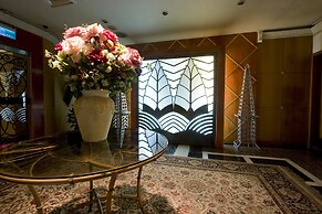 Charming Castle Hotel