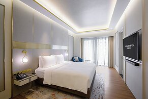 Resorts World Sentosa - Crockfords Tower