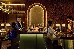 Resorts World Sentosa - Crockfords Tower