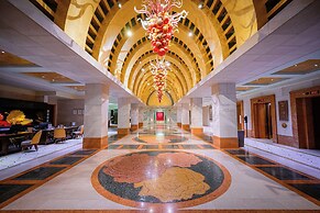 Resorts World Sentosa - Crockfords Tower