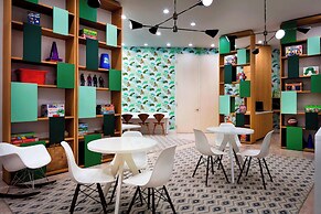 The St. Regis Bal Harbour Resort