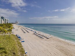 The St. Regis Bal Harbour Resort