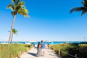 The St. Regis Bal Harbour Resort