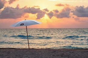 The St. Regis Bal Harbour Resort