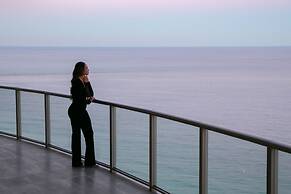 The St. Regis Bal Harbour Resort