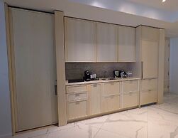 The St. Regis Bal Harbour Resort