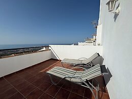 Macdonald La Ermita Resort