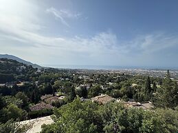 Macdonald La Ermita Resort