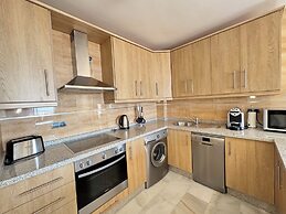 Macdonald La Ermita Resort