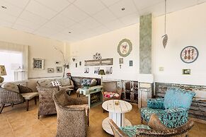 Macdonald La Ermita Resort