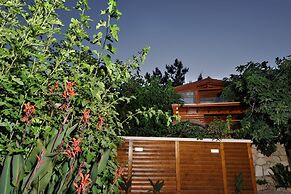 Ohn-Bar Guesthouse