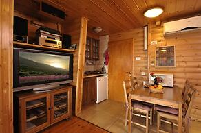 Ohn-Bar Guesthouse