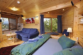 Ohn-Bar Guesthouse