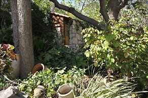 Ohn-Bar Guesthouse