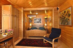 Ohn-Bar Guesthouse