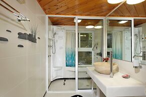 Ohn-Bar Guesthouse