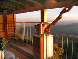 Ohn-Bar Guesthouse