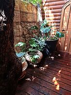 Ohn-Bar Guesthouse