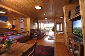 Ohn-Bar Guesthouse