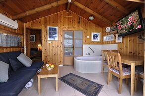 Ohn-Bar Guesthouse