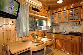 Ohn-Bar Guesthouse