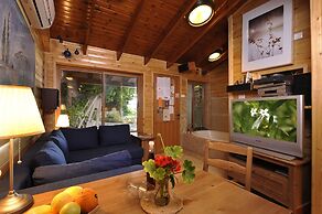 Ohn-Bar Guesthouse