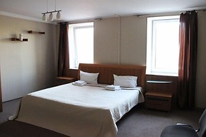 Lanselot Hotel - hostel